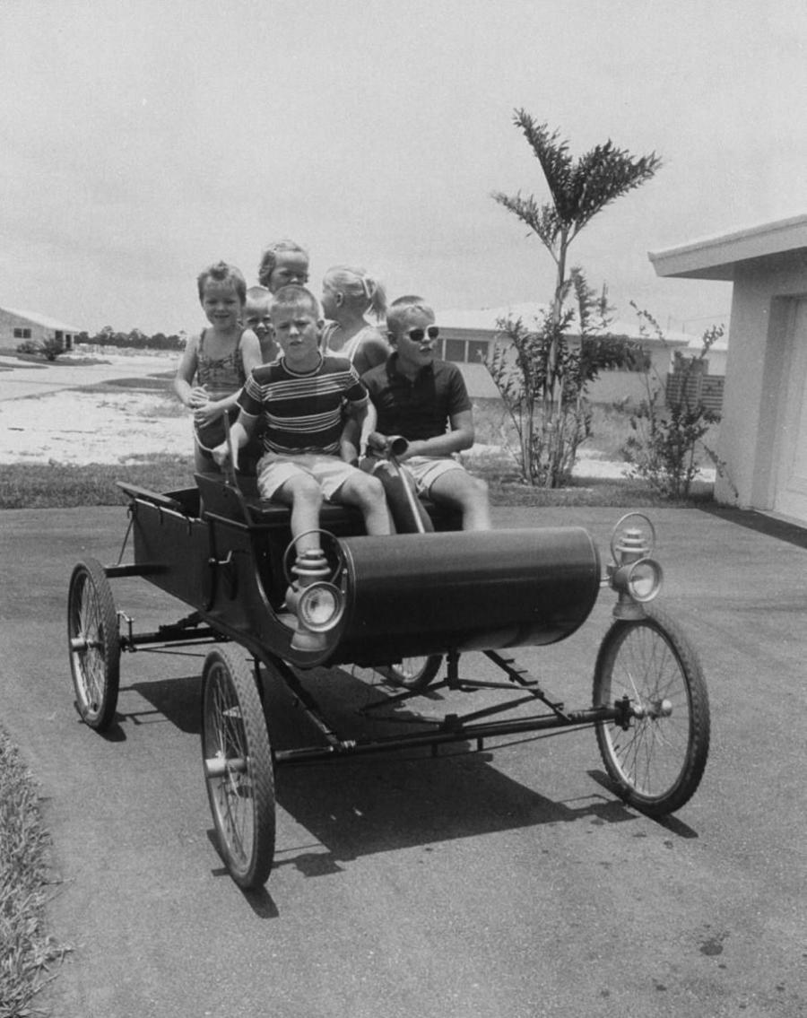 Oldsmobile Model R Curved Dash Runabout 1901 года  (фото 4 из 7)